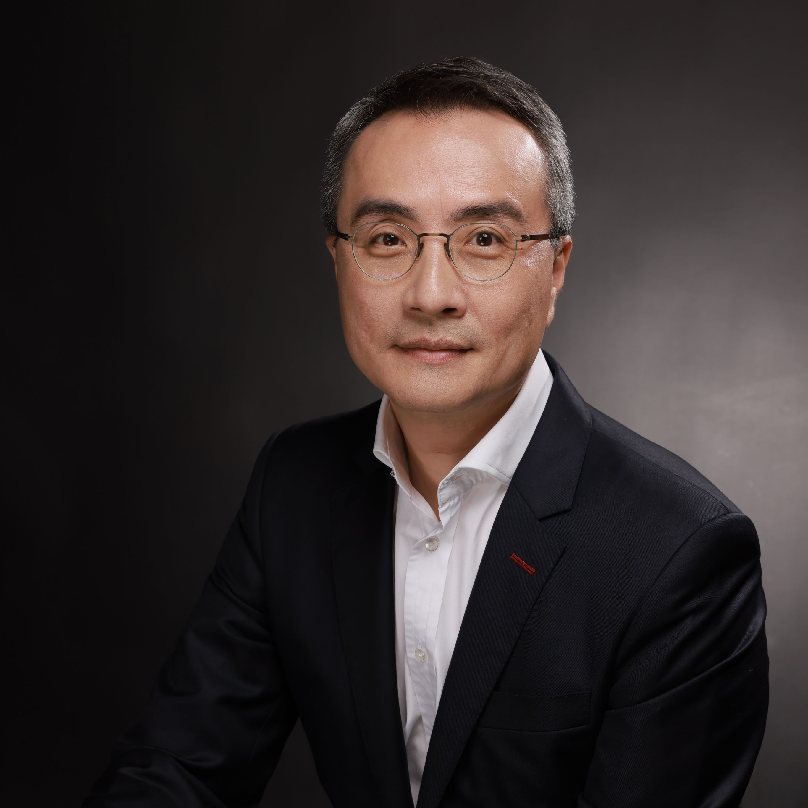 Mr Geoffrey YAU
